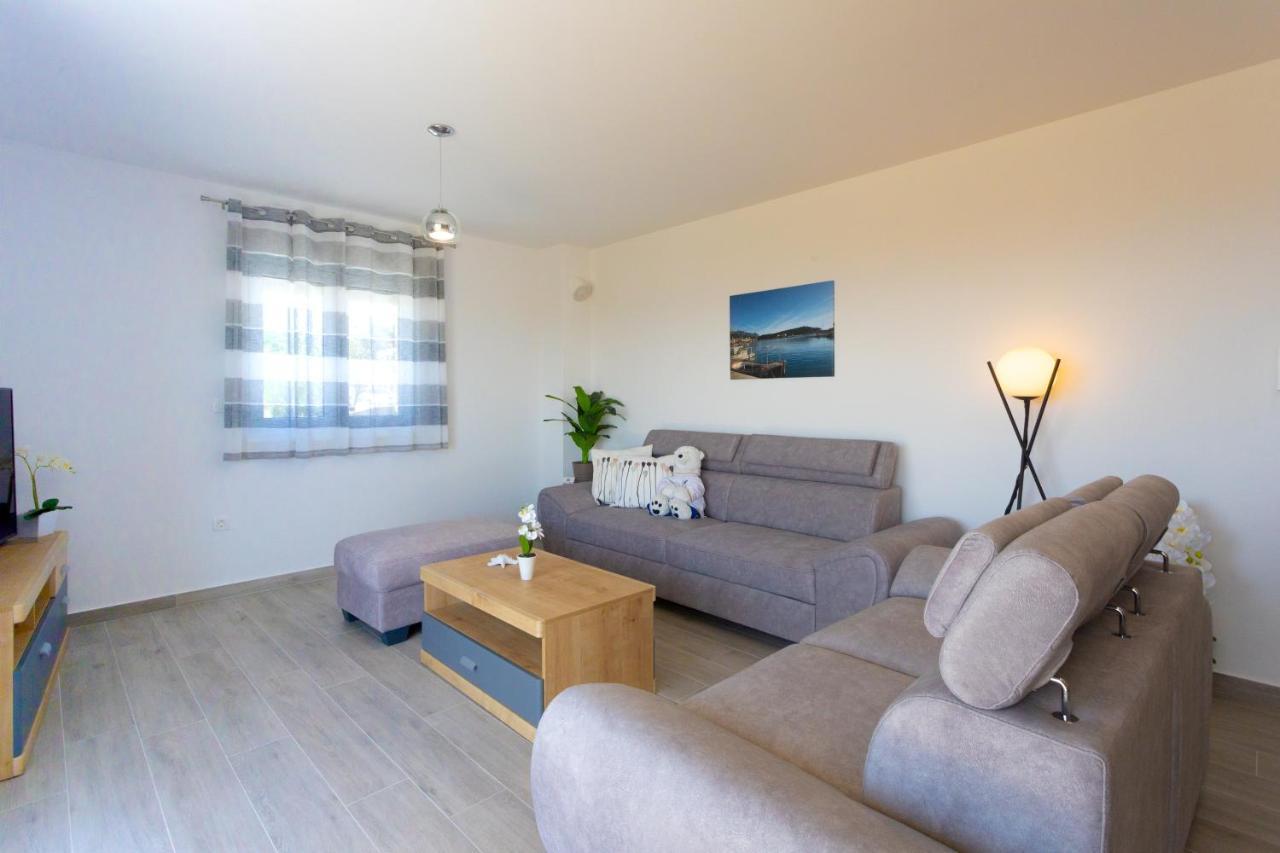 Apartments Jasa Deluxe Makarska Extérieur photo