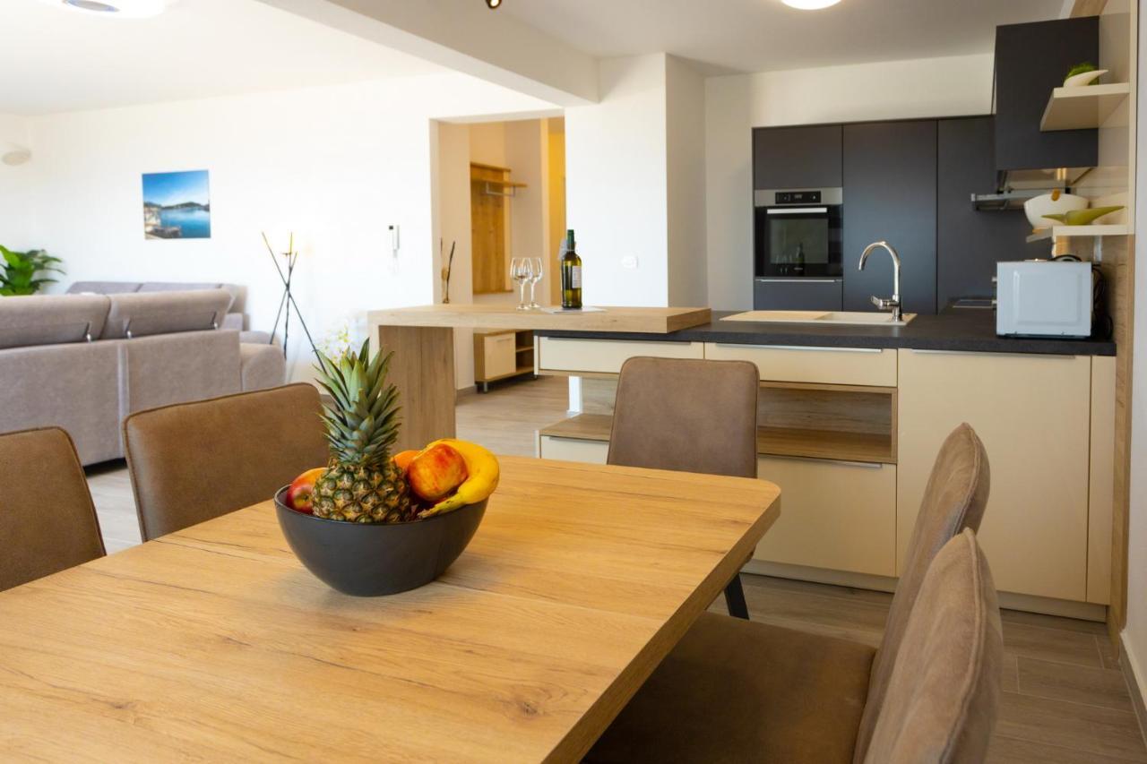 Apartments Jasa Deluxe Makarska Extérieur photo