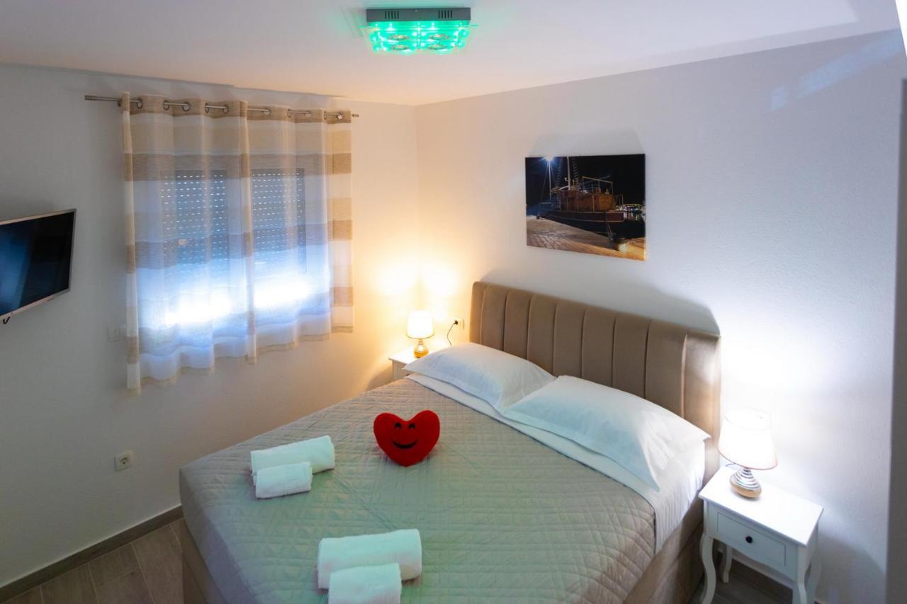 Apartments Jasa Deluxe Makarska Extérieur photo