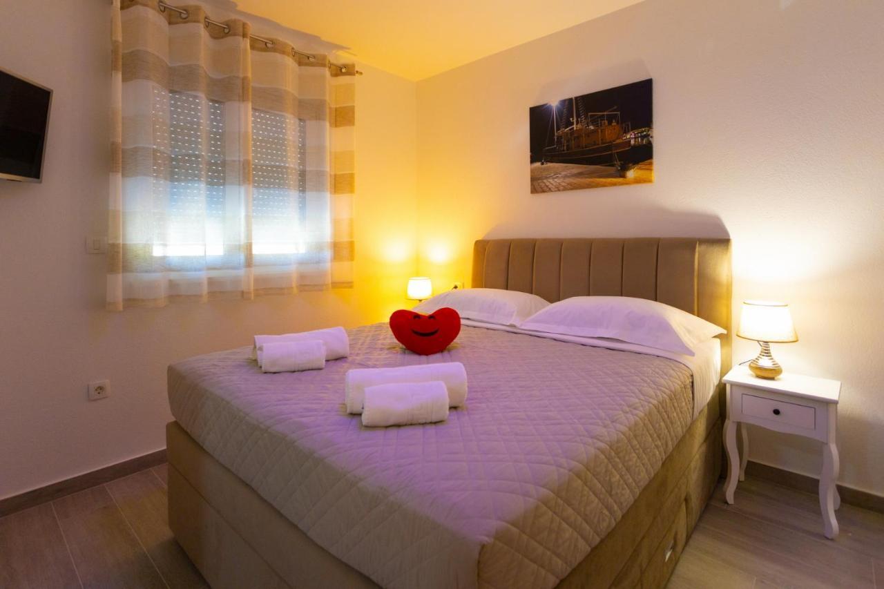 Apartments Jasa Deluxe Makarska Extérieur photo