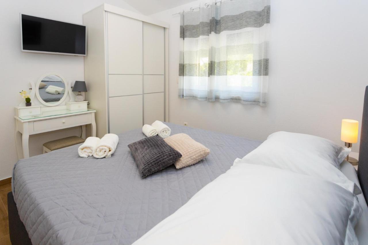 Apartments Jasa Deluxe Makarska Extérieur photo